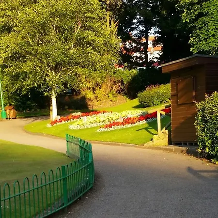 Brunton House 3*