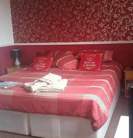 Brunton House 3* Scarborough